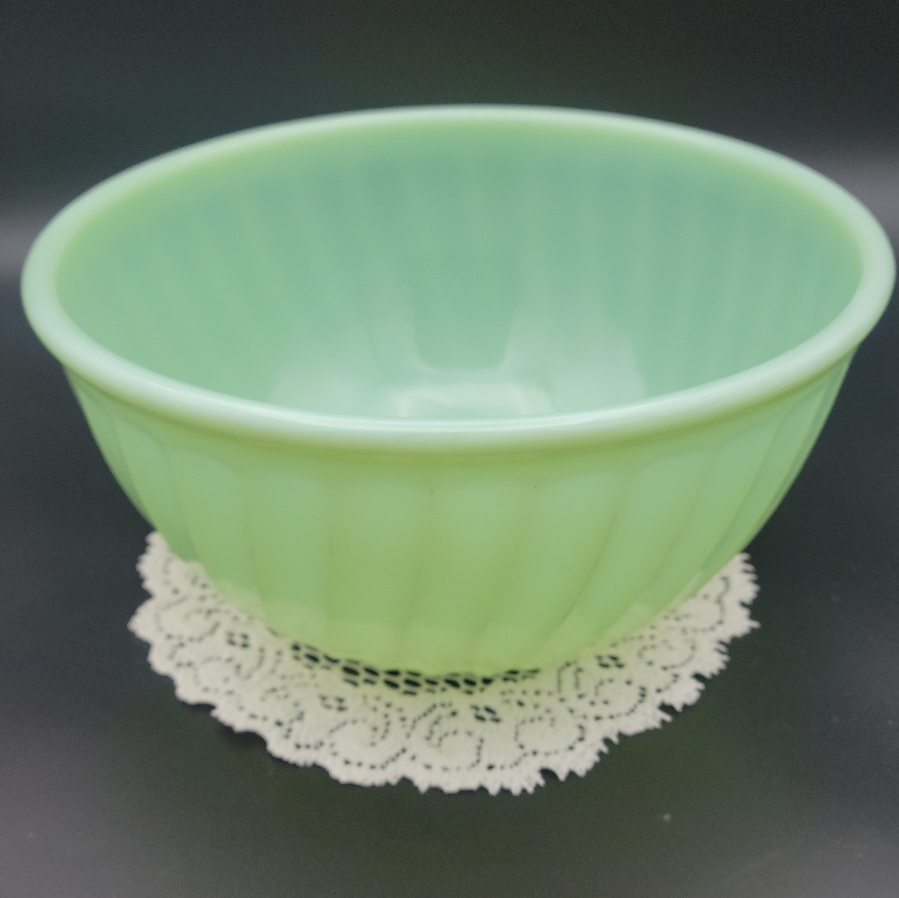 Vintage MCM Retro 1950’s Anchor Hocking Fire King Green Jadeite Swirl 9-Inch Mix - Picture 1 of 5
